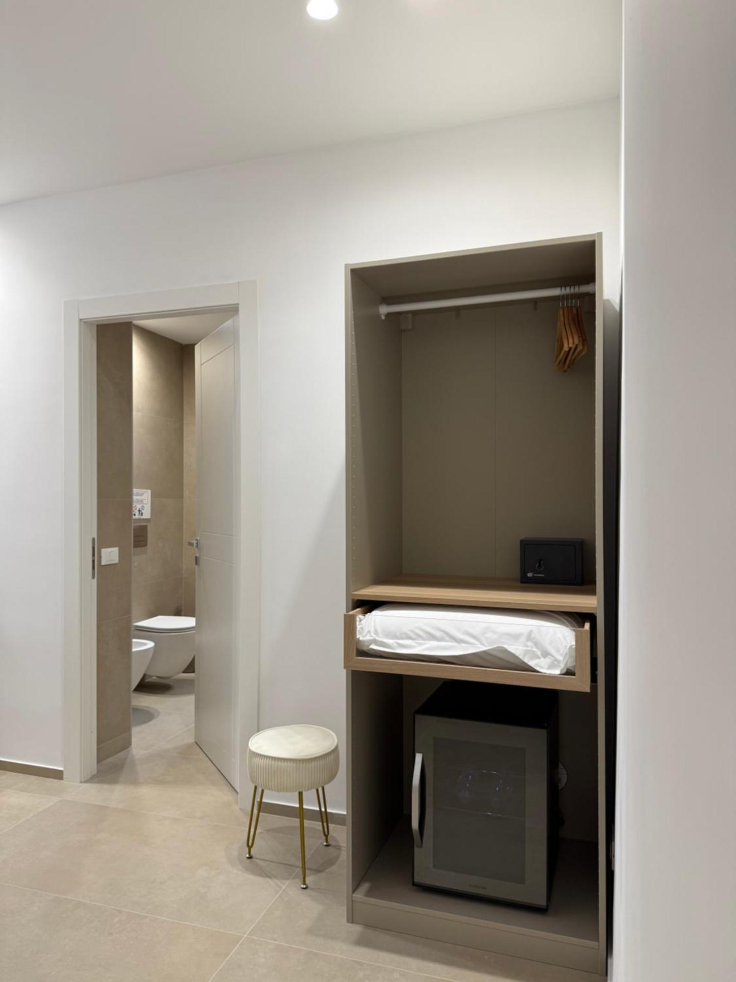 Santa Rosalia Suites 巴勒莫 外观 照片